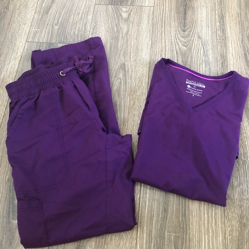Healing Hands Purple Label scrub top and pants set in size small